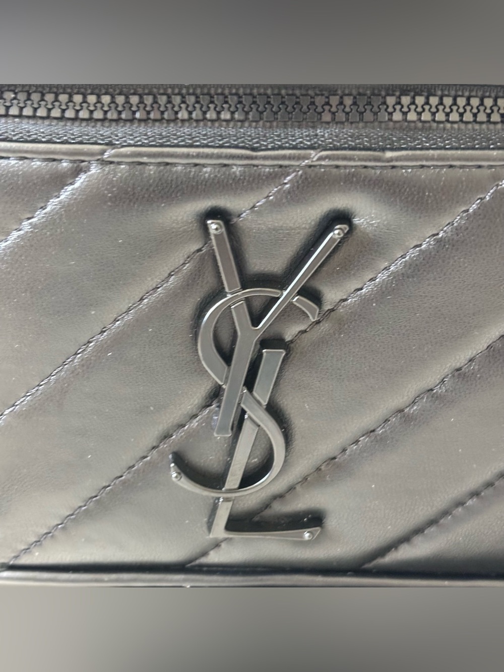 YSL Beaute VIP Novelty Black & Black quilted vanity crossbody bag NEW - Picture 8 of 11